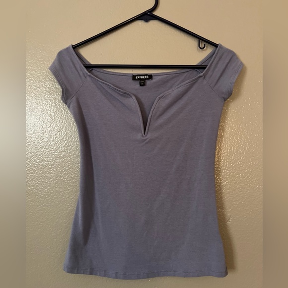 2 Small Express Off the Shoulder Tops - Picture 2 of 9